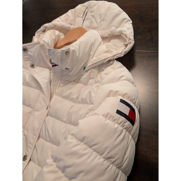 Tommy Hilfiger Womens Quilted Puffer Jacket With Hood Size S White Nylon Blend - Picture 2 of 16